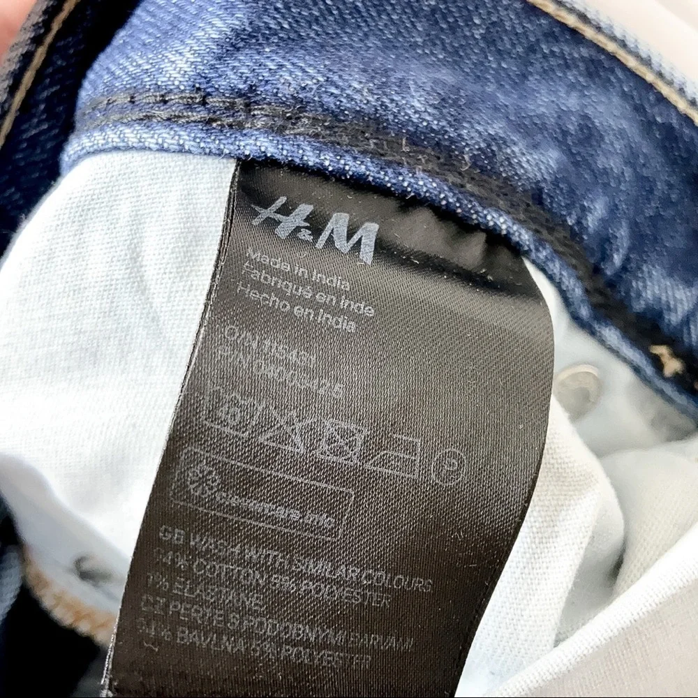 H&M | Men’s Slim Low Waist Light Wash Jean - Picture 7 of 7